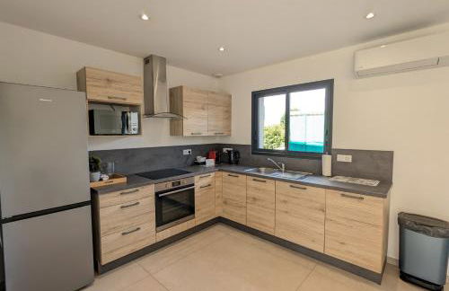 Maison TESLA aéroport gare cnpe rte Golf de Lyon - Foto 7