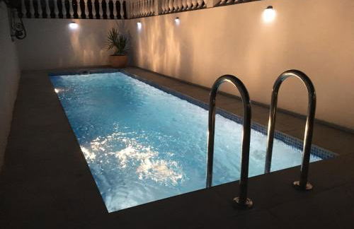 2 Bed-Sleeps 5-Private Pool-Pets-AirCon - Foto 1