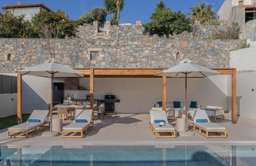 Elysian Villa 2 - With Private Pool - Photo 16