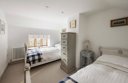 Barn Owl Cottage, Field Dalling - Photo 27