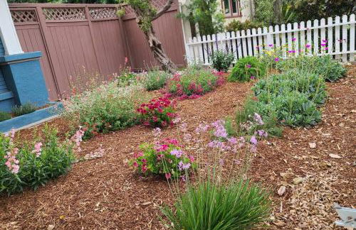 Entire home in Historic Long Beach close to shops - Foto 5