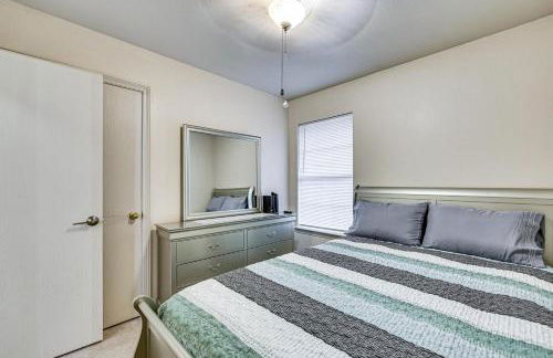 Patio and Hot Tub Home 6 Mi to Downtown Brownsville - Foto 19