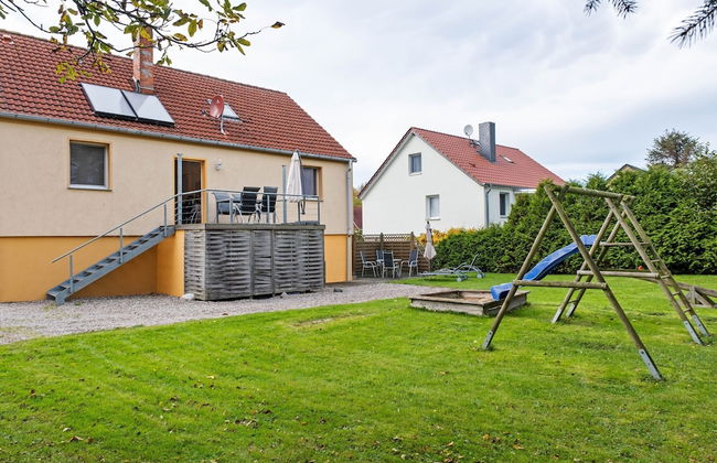 Snug Apartment in Kalkhorst with Terrace near City Center - Foto 36