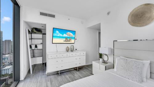 Miami City Lights 2BR 2BA - Foto 3