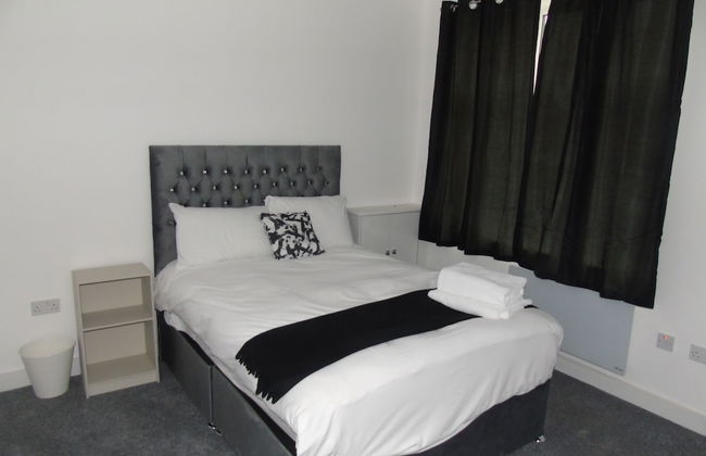 Inviting 1-bed Ground Floor Apartment in Bolton - Foto 7