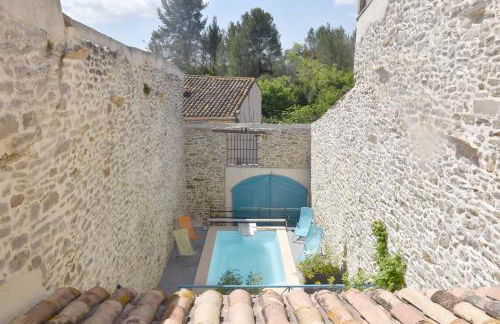 Chez Elia, pour les amoureux des vieilles pierres - Foto 12