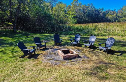 Cozy Home Sleeps 6 Hot Tub Fire Pit Free Ticket - Foto 4