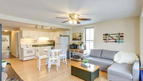 Cozy Delafield Apartment - Walk to Lake! - Foto 4