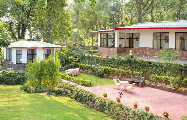 amã Stays & Trails Writer's Hill Nahan, Sirmaur Himachal - Foto 1