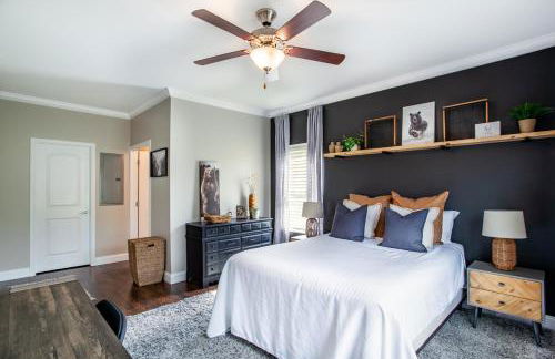 Elegant End Condo Fireplace Community Amenities - Foto 23