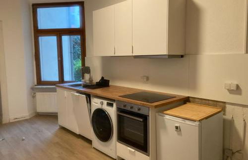 Cosy, new furniture, 10min walk to train station - Foto 9