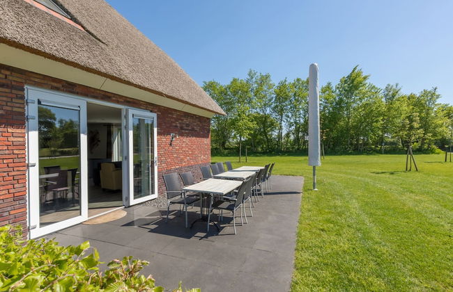 Spacious Villa in a National Park - Photo 32