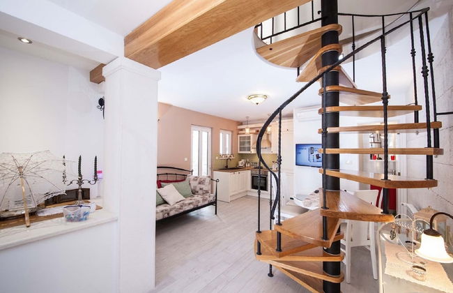 Stone House in Podgora With Sea Views - Photo 33