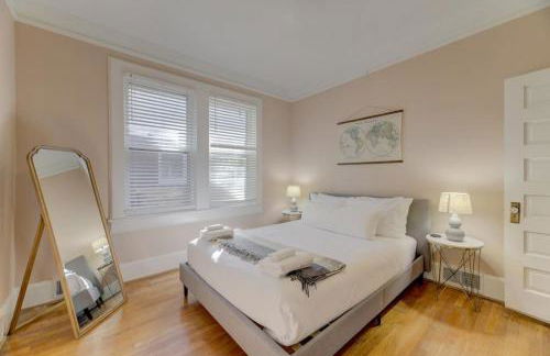 Rose Hill Retreat-Mins to USC - Foto 11