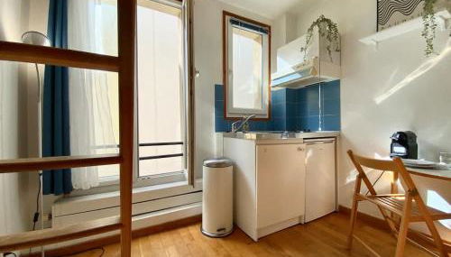 New 137 Suite Yves - Cosy Apartment Paris Center - Foto 3