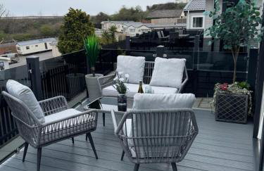 Bliss on the Bay at Waterside Holiday Park - Photo 8
