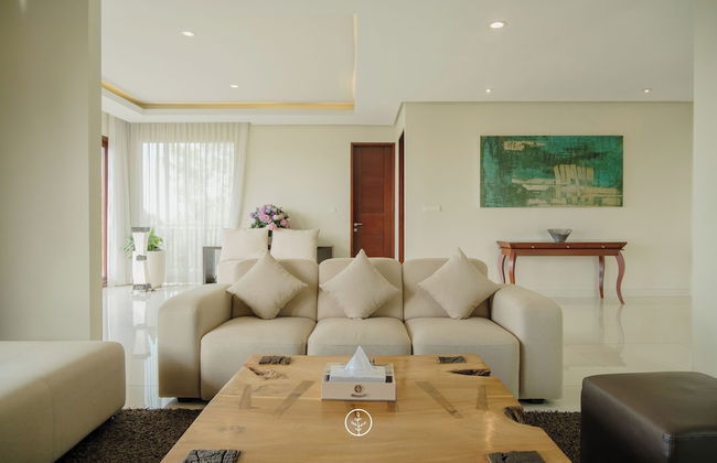 BreezeBlows City View 5BR with Pool + Familly Room - Foto 15