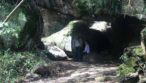 Senderismo por las cuevas de Tenjo - Foto 2, Disfrutando de la ruta de senderismo por las cuevas de Tenjo