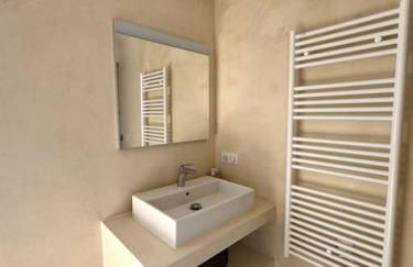 Charming air-conditioned house with garden & view - Foto 10