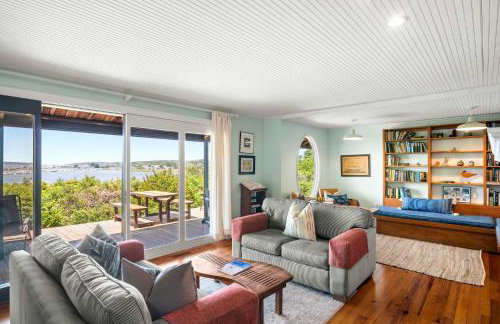 Stunning Water Views Sleeps 14 - Foto 7