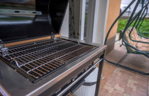 Crni mačak - Foto 13