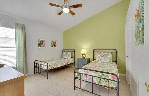 5BR 4BA Near Disney, Pool, Sauna, Pets Allowed - Foto 18