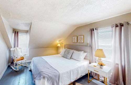 Maplewood Manor - Unit 2 - Foto 17