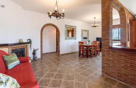 Acogedora Villa Con Piscina, Barbacoa, Chimenea y Vistas a La Sierra - Foto 13