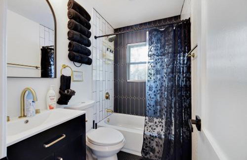 FirstMarket-Opulent Downtown Getaway - Foto 13