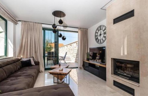 Beautiful Home In Poljaci - Foto 4