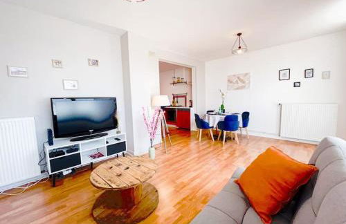 Apt T3 lumineux & Confort *Proche Centre-ville* - Foto 7