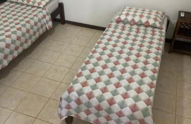 Apartamento Pimenta Rosa, 400m do mar, rua principal - Foto 13