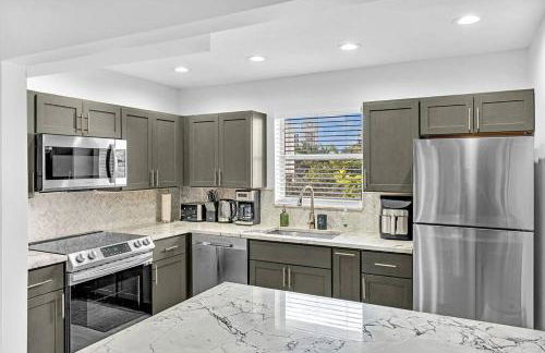 One Bedroom Steps Away From The Beach! - Foto 11