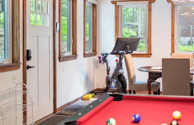 Arrowhead Lake Retreat by Avantstay Shared Pool, Game Room, Firepit - Foto 2