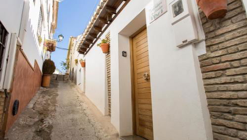 Apartamento con terraza y cochera Albaycin - Foto 3