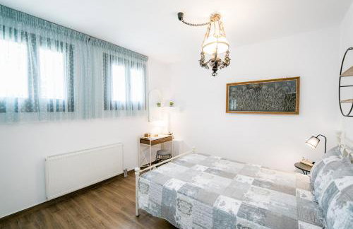 Mermaid Beachfront Villa - Photo 6