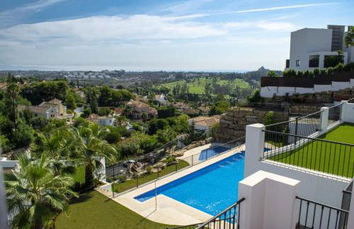 Luxury Penthouse Casa de Paraiso, sea view, pools, golf - Photo 32