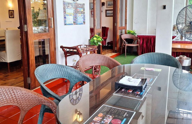 MYH - Lake Front Pvt Villa - Photo 8