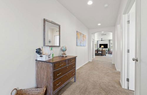 The Explorer! Extra Game Room, Fire pit Sleeps 10! - Foto 13