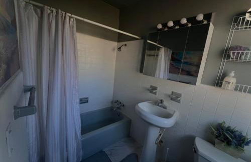 5 Min to Siesta Key Beach Spacious 2BR Getaway - Foto 14