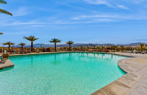 Bright desert oasis with hot tub and grill, shared pool and tennis in 55 plus community - Foto 39