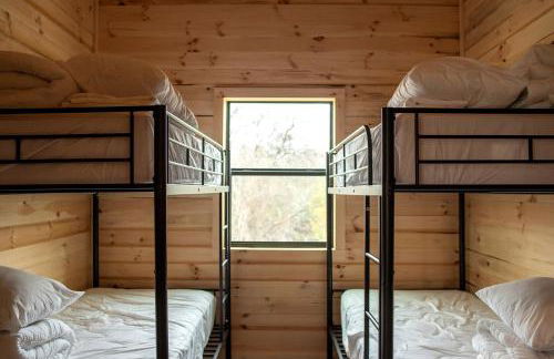 Cute Cabin Rental in Waco, for Wonderful Family Glamping in Texas - Foto 6