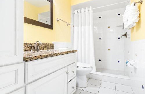 Ola Grande - Beachside Condos with Pool next to Cocoa Beach Pier - Foto 48
