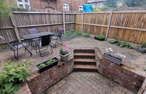 Kirby House Canterbury, Wi-Fi, park small or medium car - Foto 8