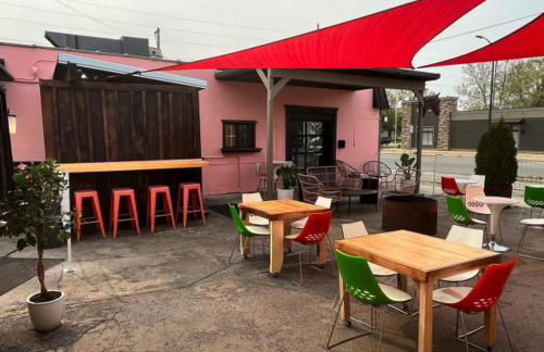 Modern Mid-Century Downtown AC Walkable - Photo 34