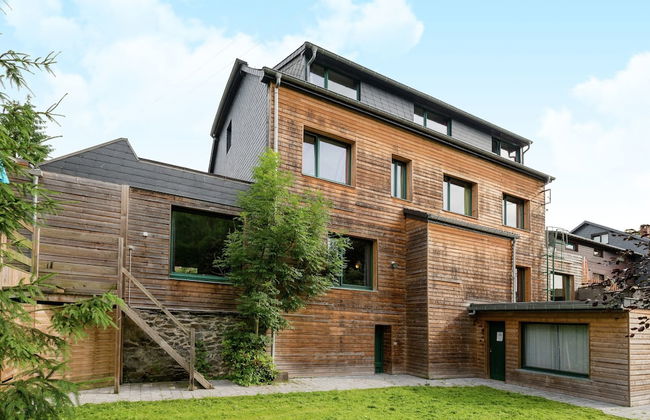 Large Group House with Welness Equipment & Swimming Pool near Malmédy - Photo 1