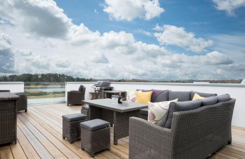 Lakeside property with spa access on a nature reserve Driftwood BV09 - Photo 7