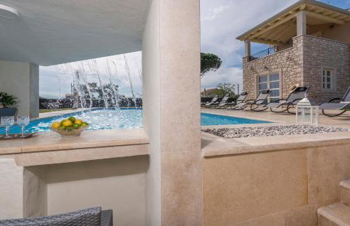 Villa Vistra, Brand New Luxury Villa with Poolbar - Foto 15