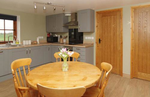 Parkfields Barns Self Catering Accommodation - Foto 12