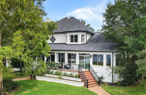 Lakeside Manor Sleeps 10 - Foto 60